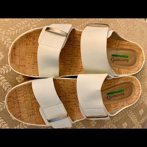 🤍BareTraps Cherilyn Double Strap Sandals-White🤍